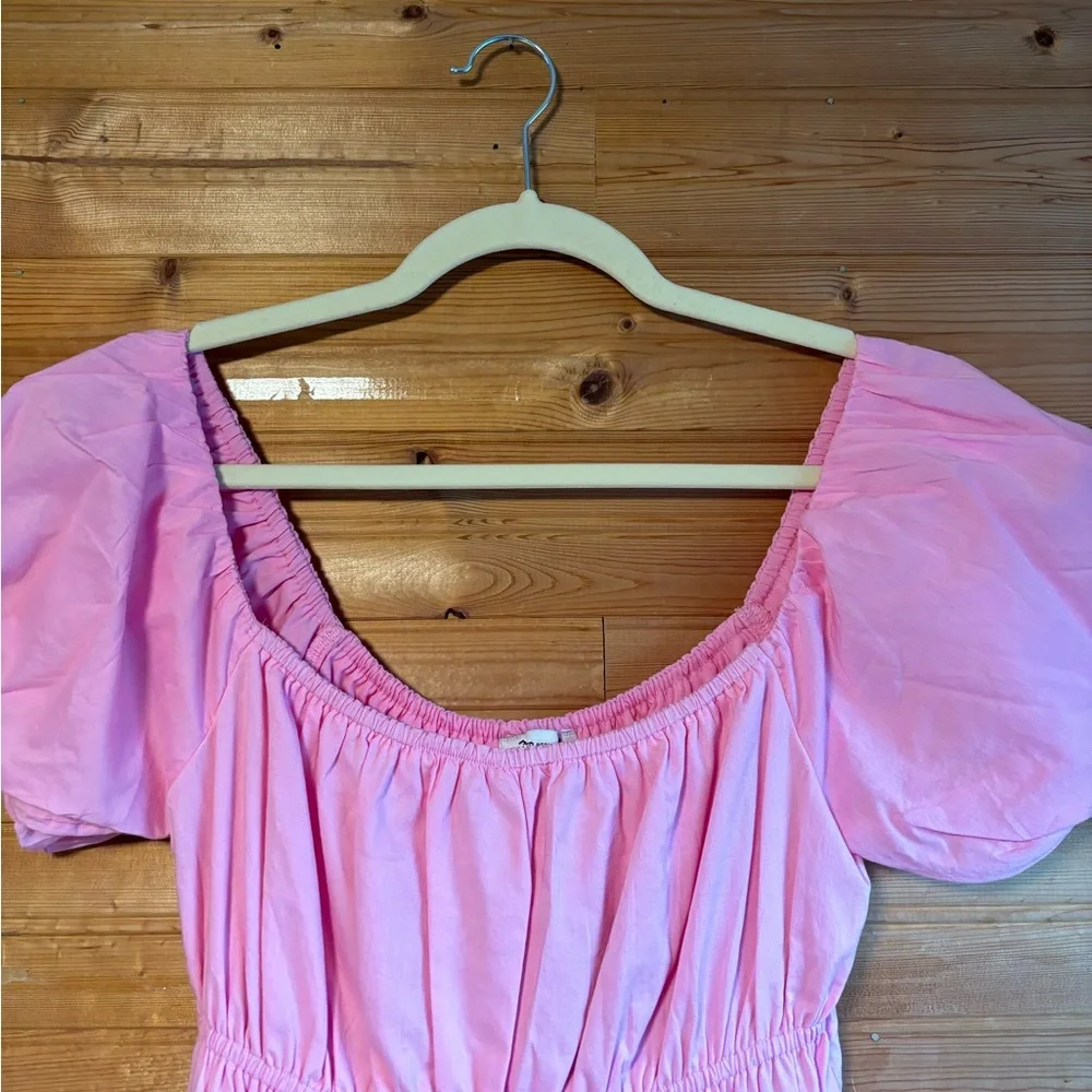 New, Hollister Puff Sleeve Pink Dress - Picture 4 of 12